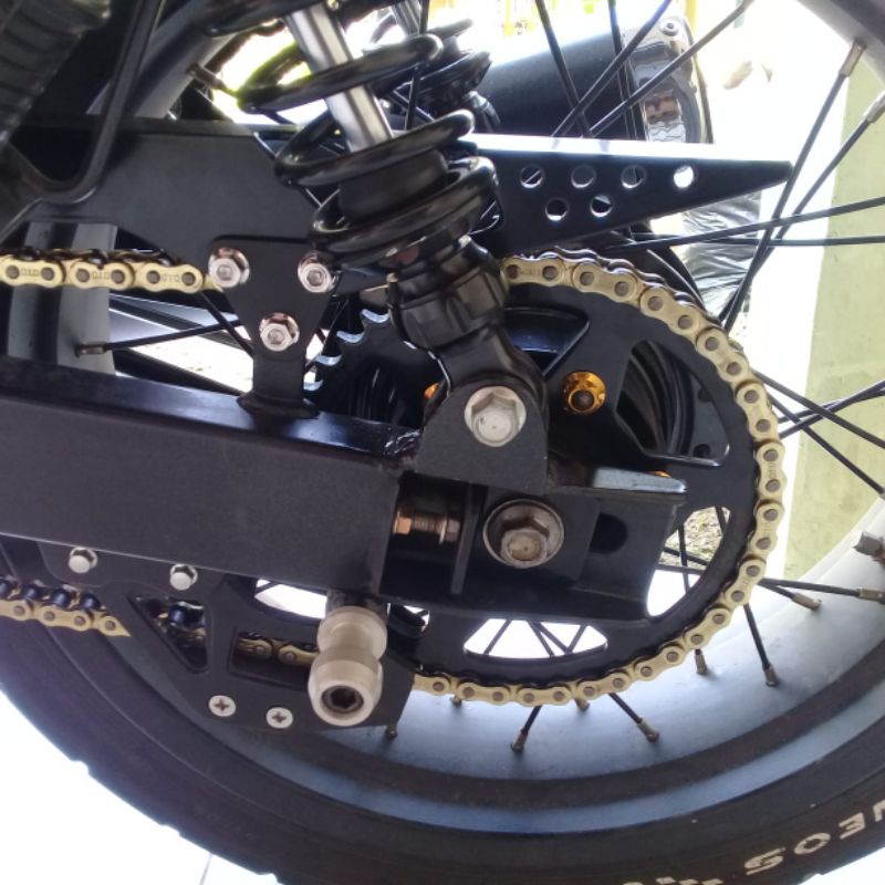 R3V Swing Arm custom W175 Lebar