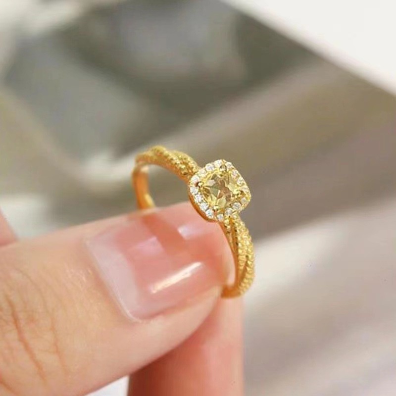 Korean Style 18k Gold Light Luxury Square Diamond Ladies Ring