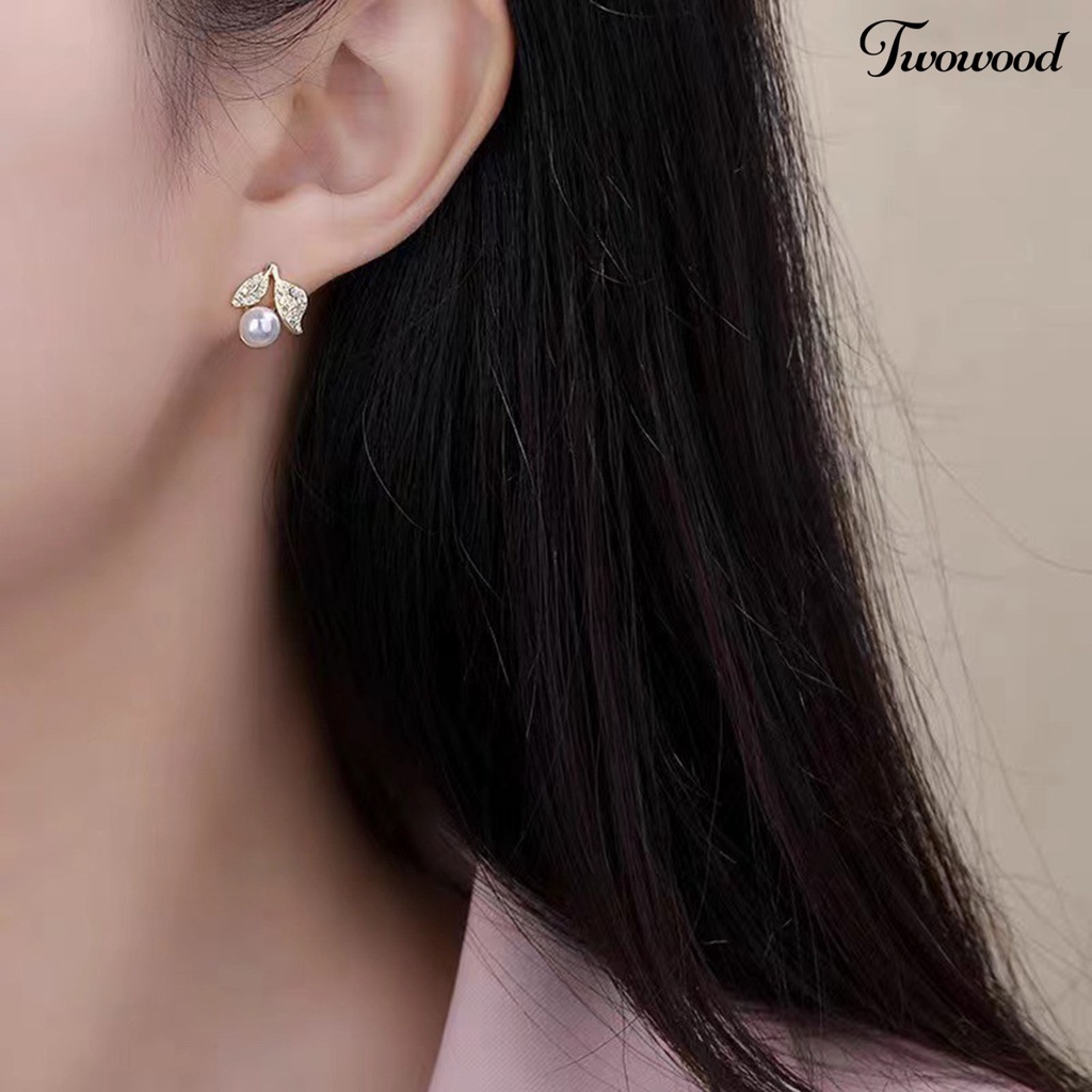 Twowood 1pasang Ear Studs Dainty Elegan Bling Berlian Imitasi Golden High Gloss Faux Pearl Leaves Women Earrings Perhiasan Aksesoris