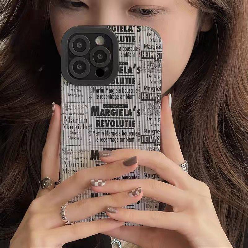 【Lamb Skin】Grey English Newspaper Poster Soft Case for IPhone 6S 7 Plus 8 Plus X XS XR XS Max 11 13 12 14 PRO Max 14 Plus 12 13 Mini Camera Protect Women's Fashion