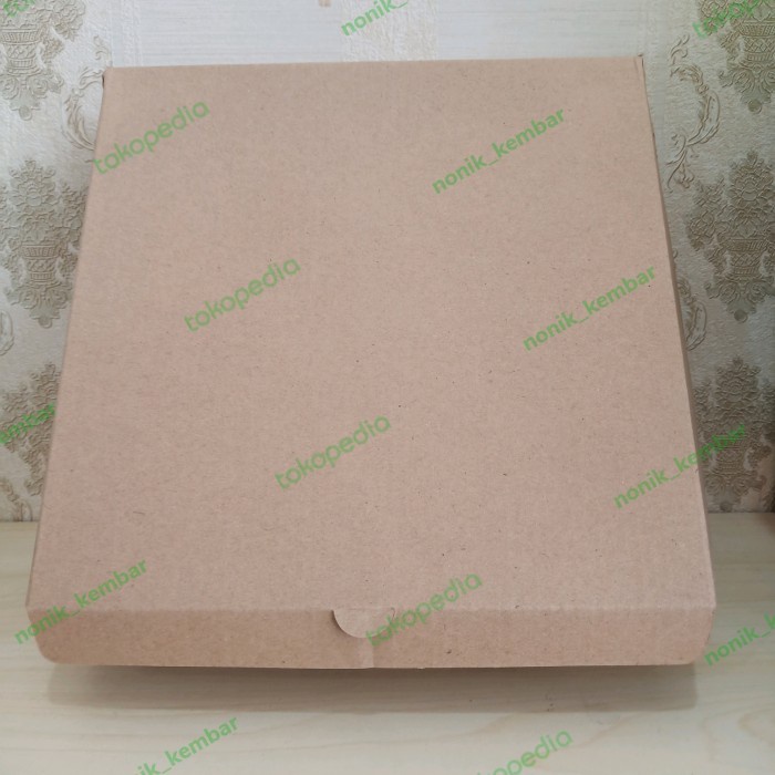 

⭐BISA COD⭐ dus kemasan nasi kotak kue souvenir baju coklat eflute 18x18 (50 pcs)