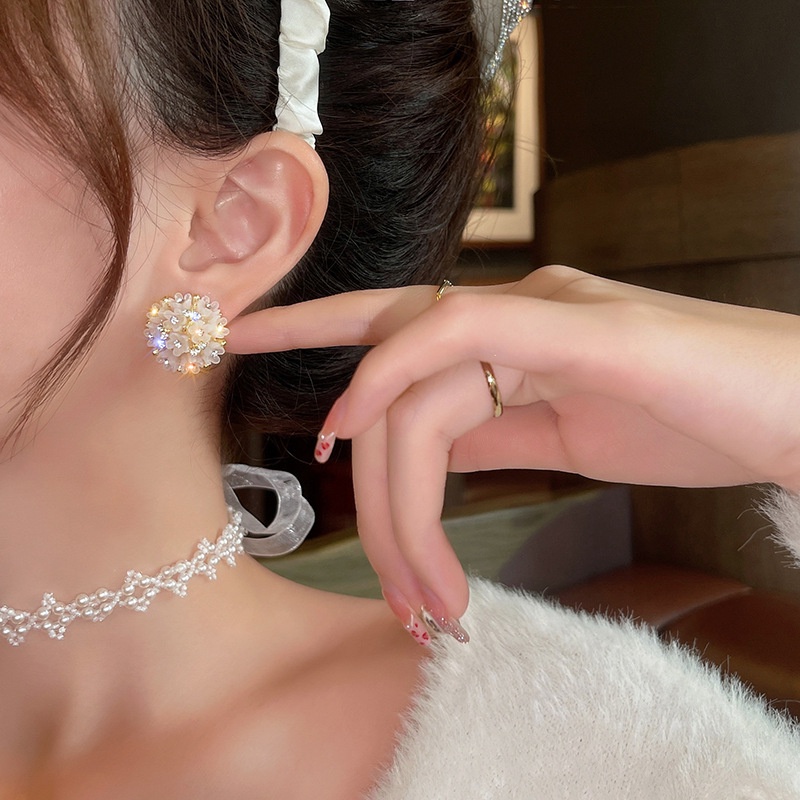 Anting Bunga Bulat Berlian Berkilau lady Korea