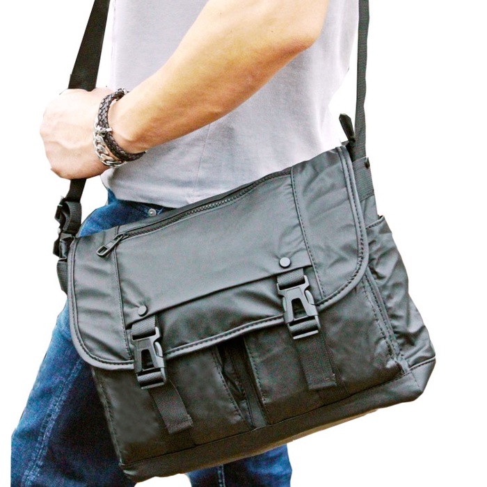 TAS SELEMPANG PRIA HIGH QUALITY PARASUT NEW ORIGINAL BOURZU