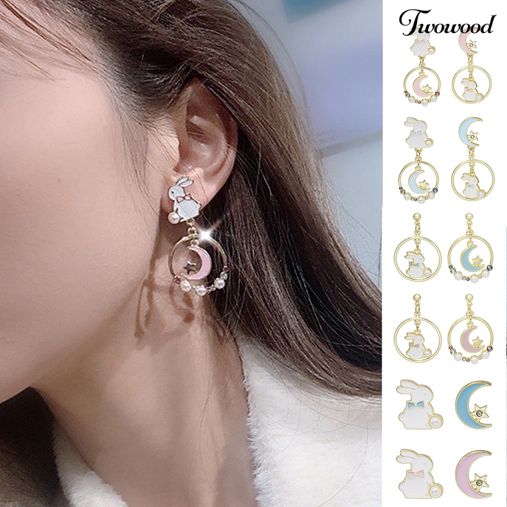 Twowood 1pasang Stud Earrings Dissymetry Berongga Cincin Berlian Imitasi Mutiara Imitasi Hadiah Kartun Kelinci Bulan Bintang Gadis Drop Earrings Fashion Perhiasan