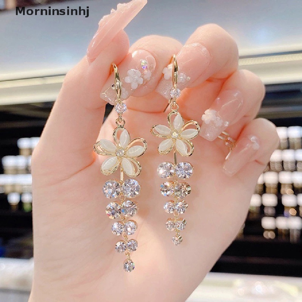 Mornin Anting Bunga Opal Akrilik Berlian Imitasi Rumbai Stud Earrings Elegan 1pasang id