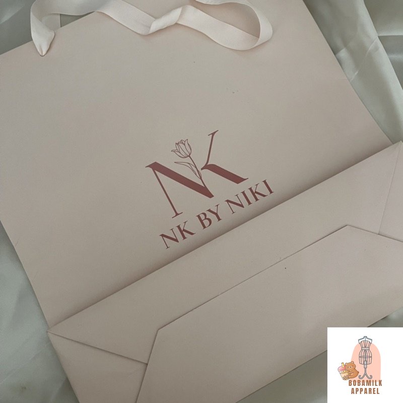 

NKBYNIKI Branded Apparel Fashion Paragon Large Paperbag Gift Box