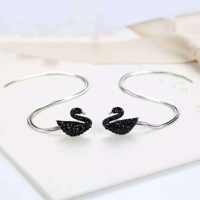 Versi Korea Anting Perempuan Angsa Hitam Kecil Rumbai Anting Panjang Anting S925 Sterling Silver Earrings Anting