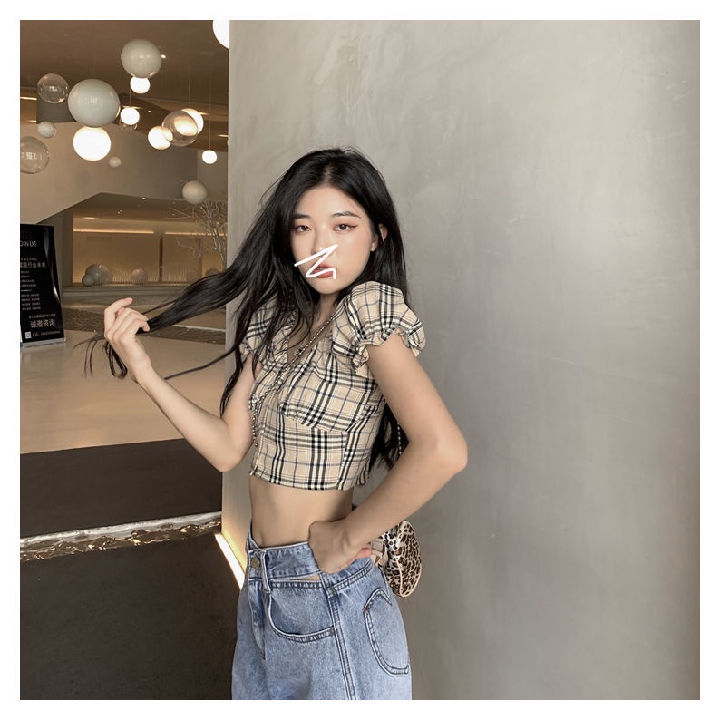 Red Retro Kotak-kotak Manis dan Pedas Pusar Crop Top Kemeja Wanita Puff Sleeve Off-Shoulder Tulang Selangka Crop Top 2022 Musim Panas produk Baru