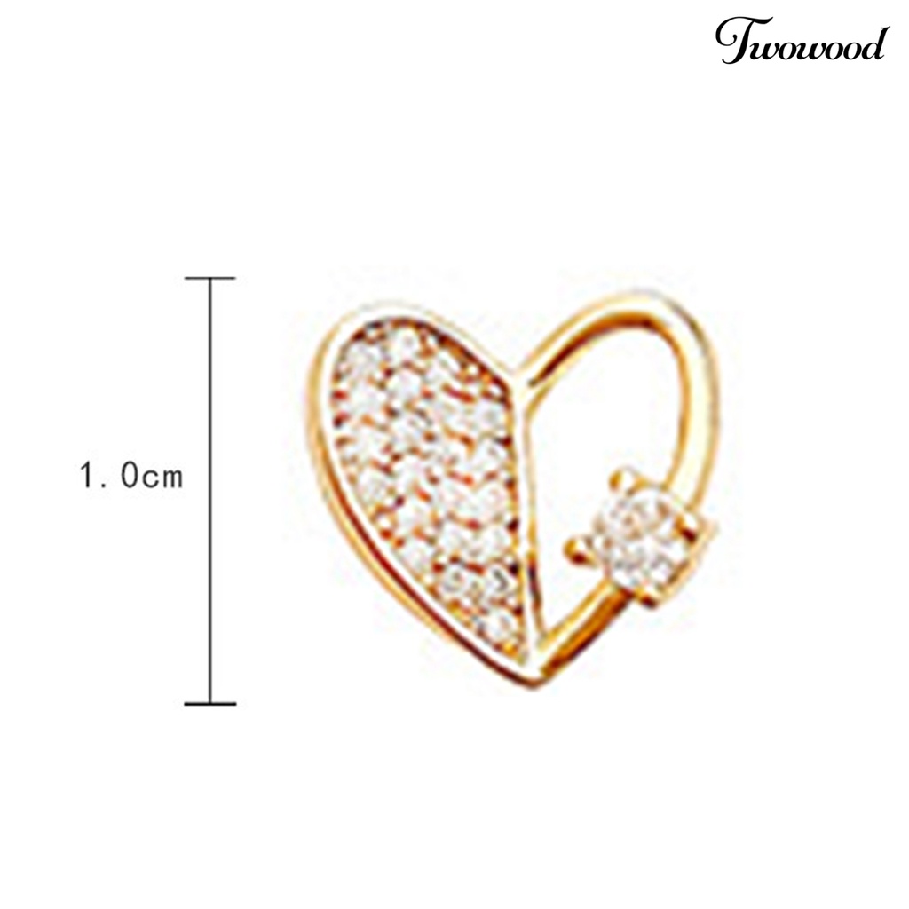 Twowood 1pasang Wanita Anting Perak Jarum Cahaya Bersinar Mewah Berongga Keluar Electroplating Dekorasi Emas Lucu Hati Cubic Zirconia Stud Earrings Aksesoris Pakaian