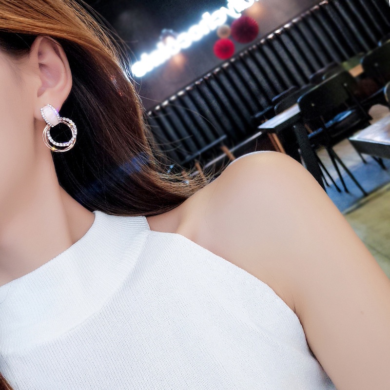 Gaya Baru Trendi Su S925 Silver Needle Series Earrings Korea Influencer Anting Sederhana Anting Perempuan