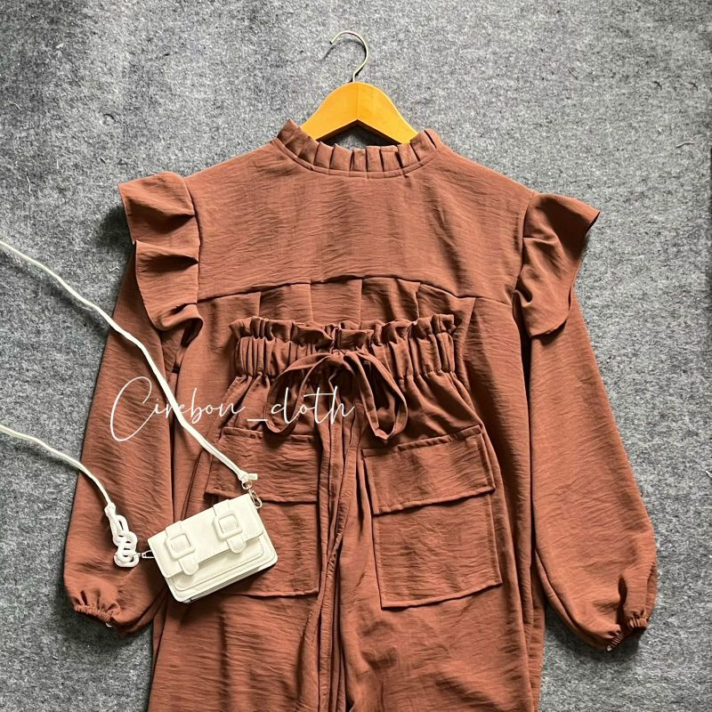 ONE SET BLOUSE & CELANA CRINKLE ROK SERUT CRINKLE (Cirebon Cloth)