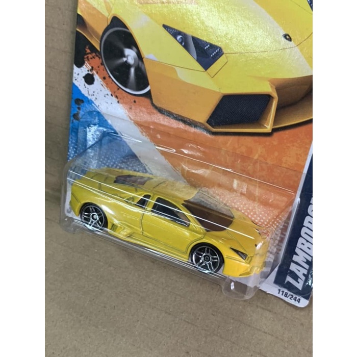 Hotwheels Lamborghini Reventon Kuning 2010