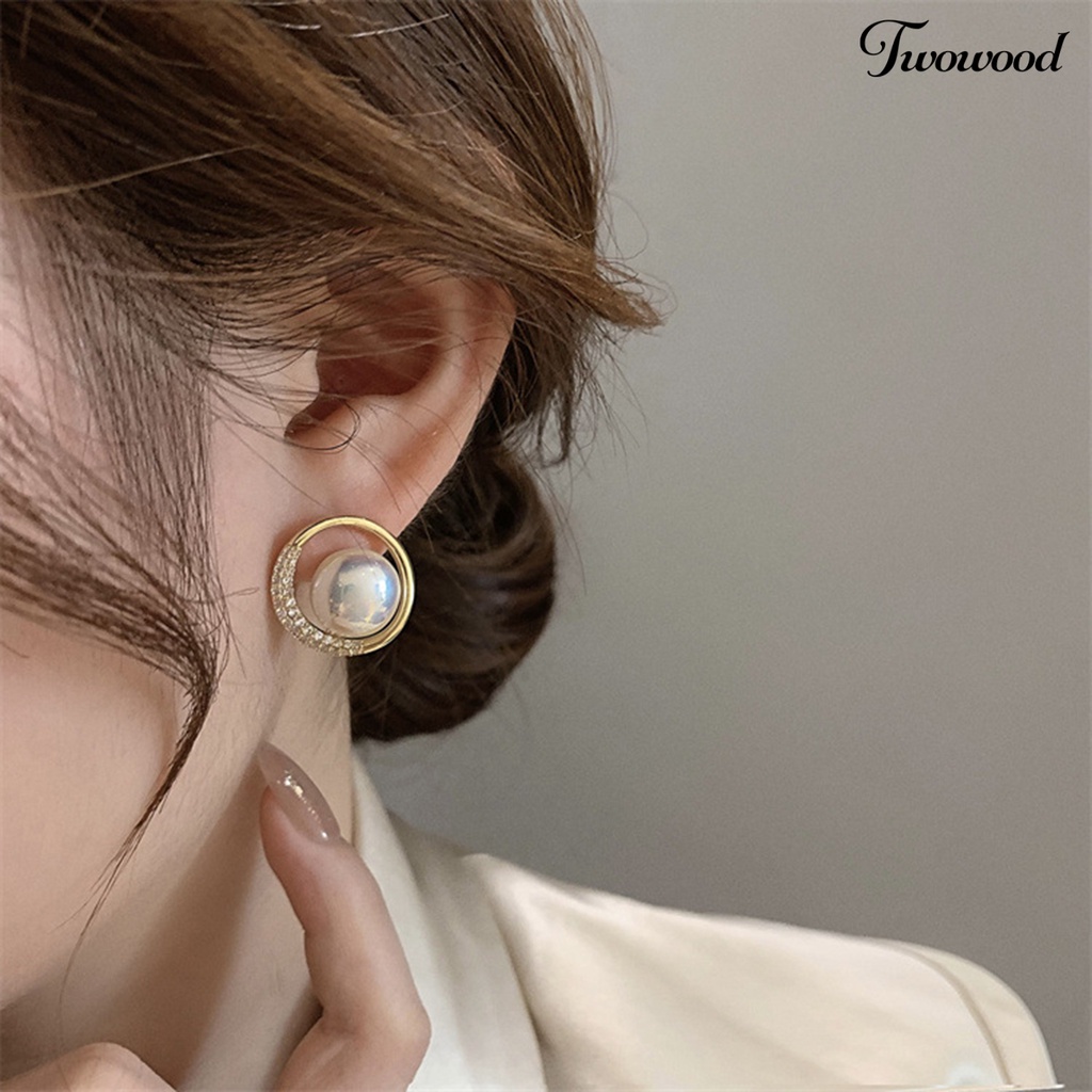 Twowood 1pasang Anting Hoop Glitter Bulat Telinga Dekorasi Elegan Temperamen Mutiara Imitasi Berlian Imitasi Ear Studs Untuk Perjamuan