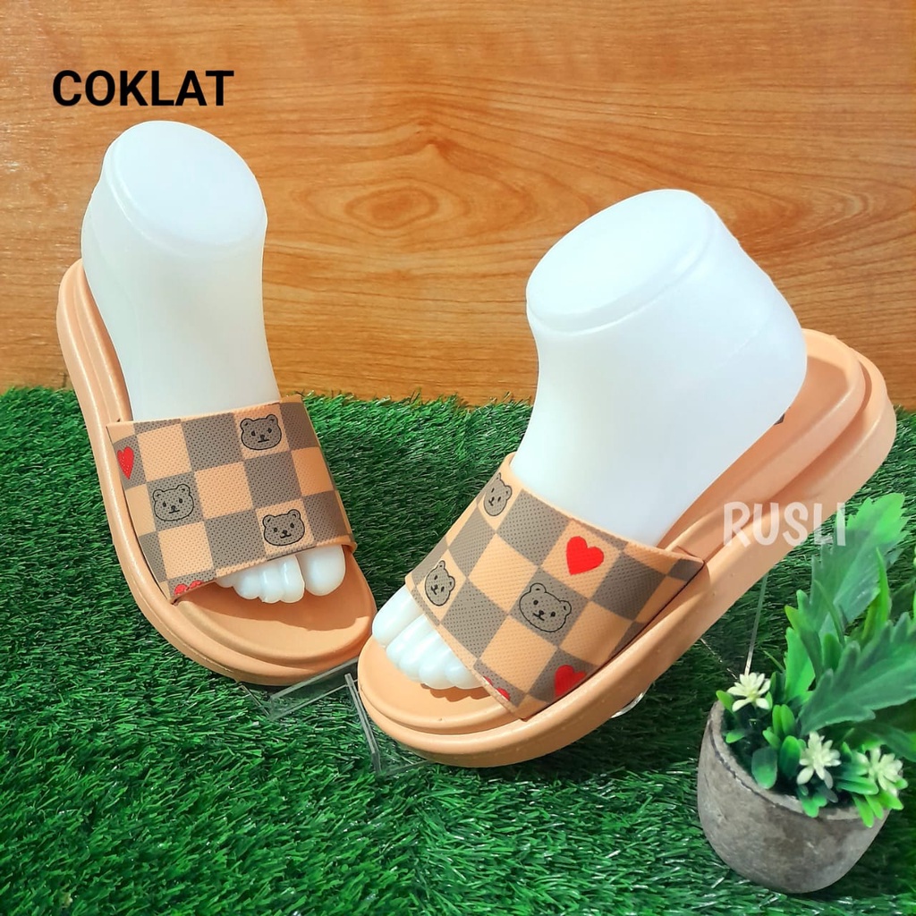 (COD) Sandal Selop Wedges Jelly Import Wanita Motif Catur Balance 2089