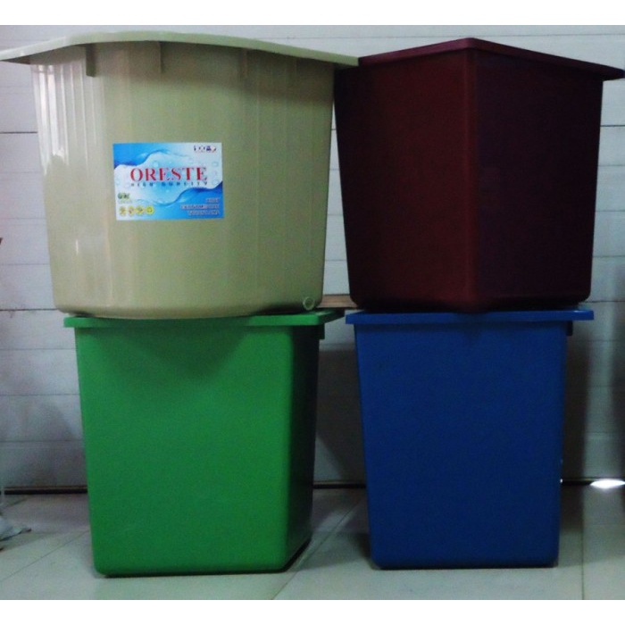Bak Mandi Plastik Sudut / Bak Air Sudut Bahan PVC ORESTE - Grade - Hijau