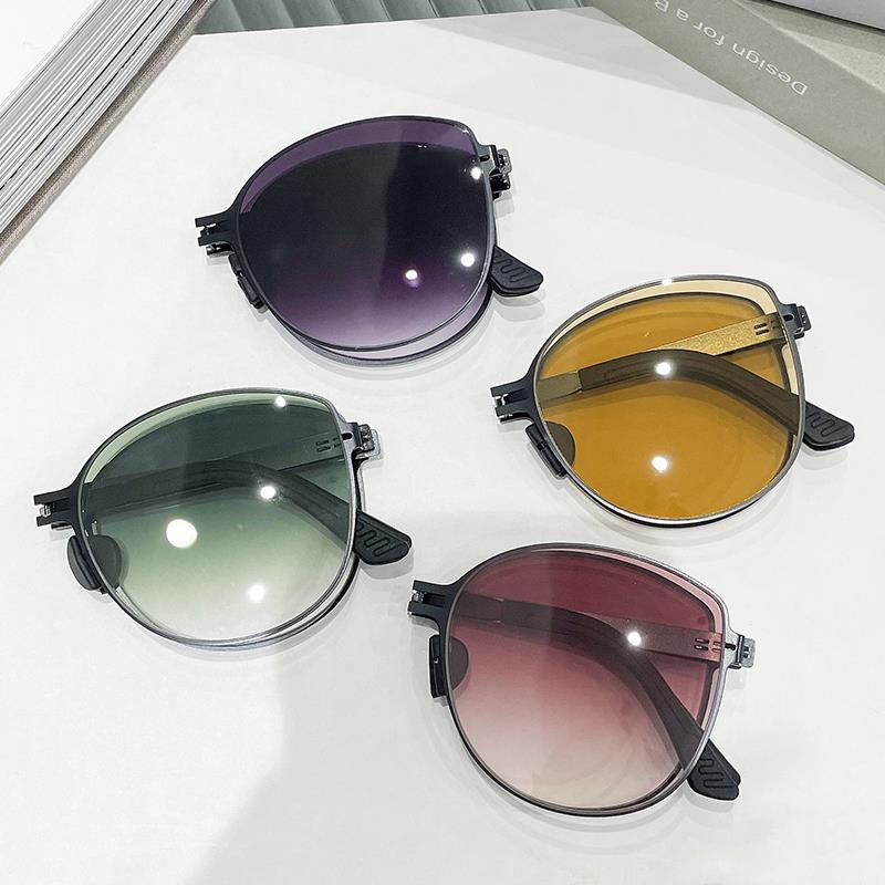 Kacamata Hitam Lipat Lembaran Warna Metalik Fashion Kacamata Ringan Kepribadian Peach Pink Progresif Bingkai Besar Sunglasses