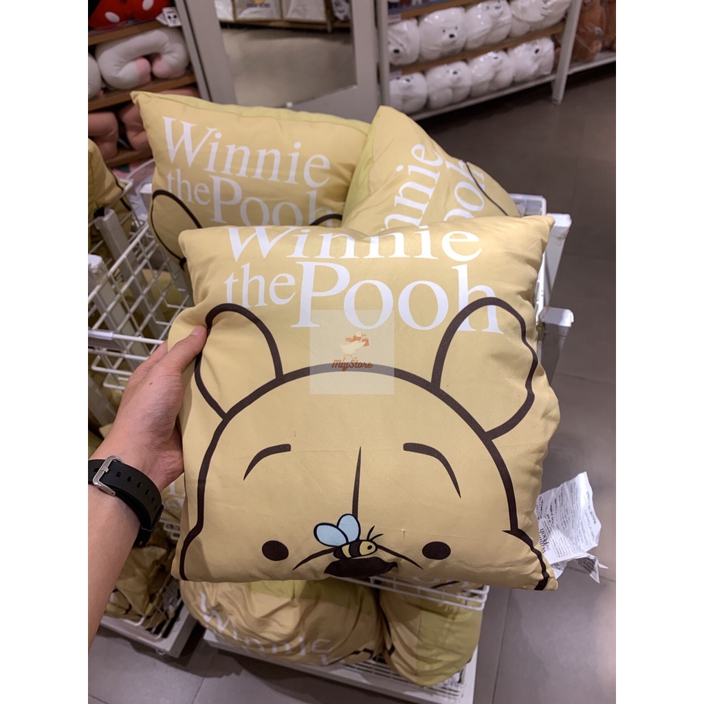 MINISO Bantal Kepala dan Tangan Winnie The Pooh / Bantal Tidur Anak Animasi Winnie The Pooh / Winnie