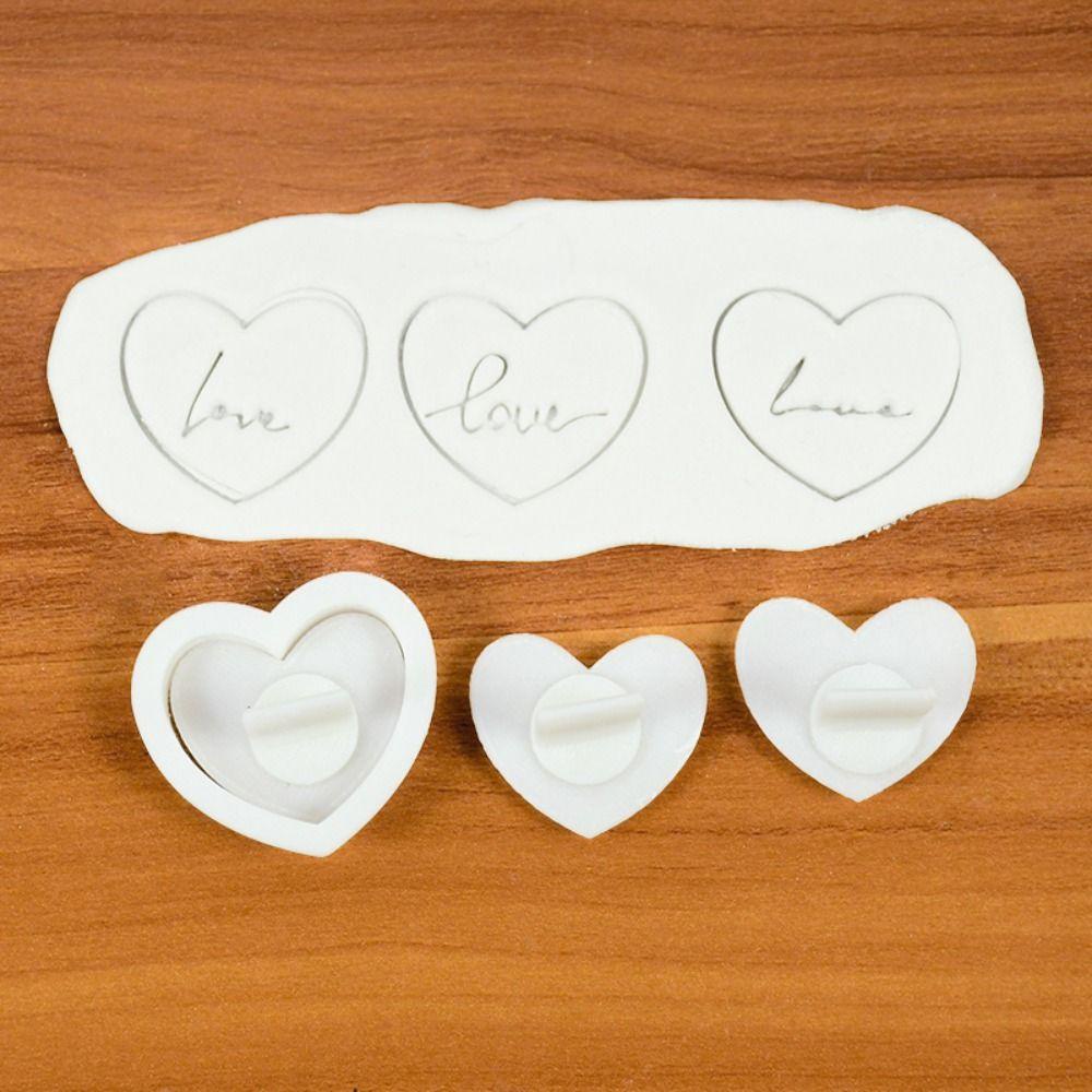 [Elegan] Cookie Cutter Pesta Hari Valentine DIY Alat Kue Plastik Dekorasi Kue Stempel Embos