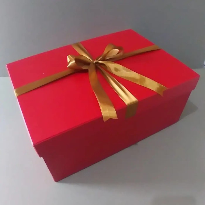 

⭐BISA COD⭐ giftbox exclusive/kotak hadiah/uk 40x30x20 berpita