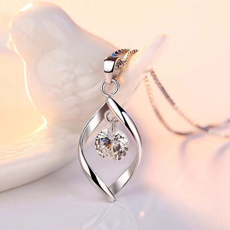 Fashion Dikontrak Wanita Kalung Kreatif Kristal Cubic Zirconia Geometris Berbentuk Liontin Kalung Pernikahan Tren Perhiasan