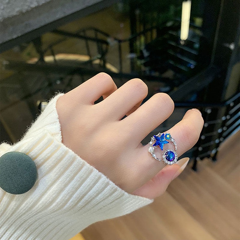 Cincin Planet Biru Mengkilap Niche Aksesoris Mahasiswa Elegan Rempah Gadis Pesta Bintang Pembukaan Cincin Mewah Mutiara Dan Berlian Ring