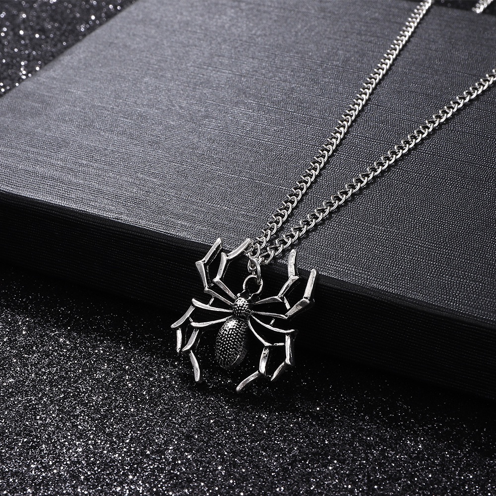 Trendi Sederhana Spider Pendant Kalung Untuk Wanita Pria Unisex Punk Tiga Dimensi Kepribadian Serangga Kalung Perhiasan