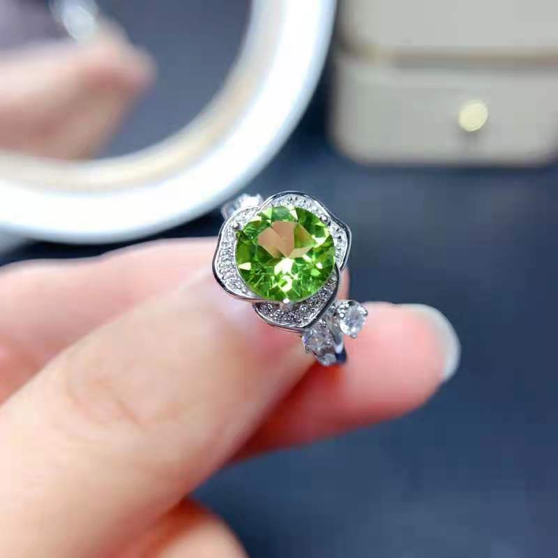 Goldkingdom Aksesoris Perhiasan Fashion Ready Stock Cincin Peridot Alami Wanita Berlian Karbon Tinggi 2karat Micro-set Cincin Harta Karun Warna Mawar