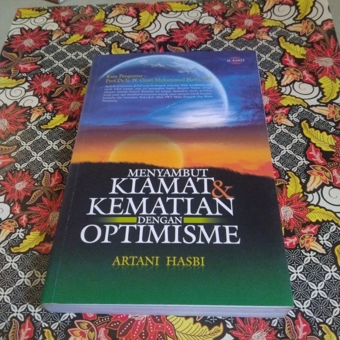 Buku Menyambut kiamat & kematian dengan optimisme