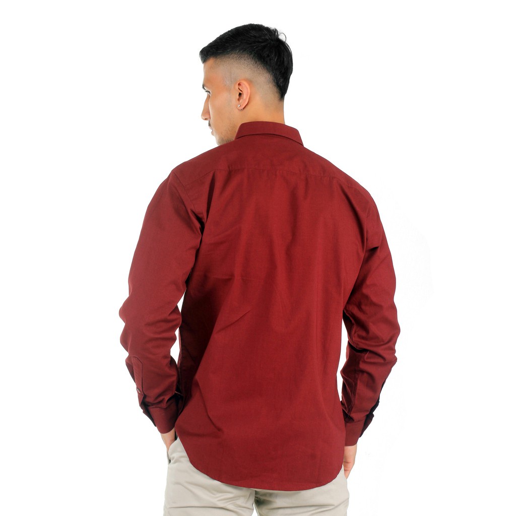 Kemeja Pria Basic Polos Lengan Panjang Katun Poplin Maroon