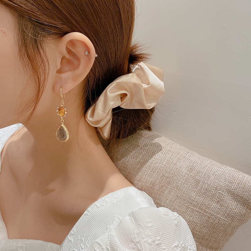 French Drop-shaped Earrings Female925 Jarum Perak Anting Kait Mewah