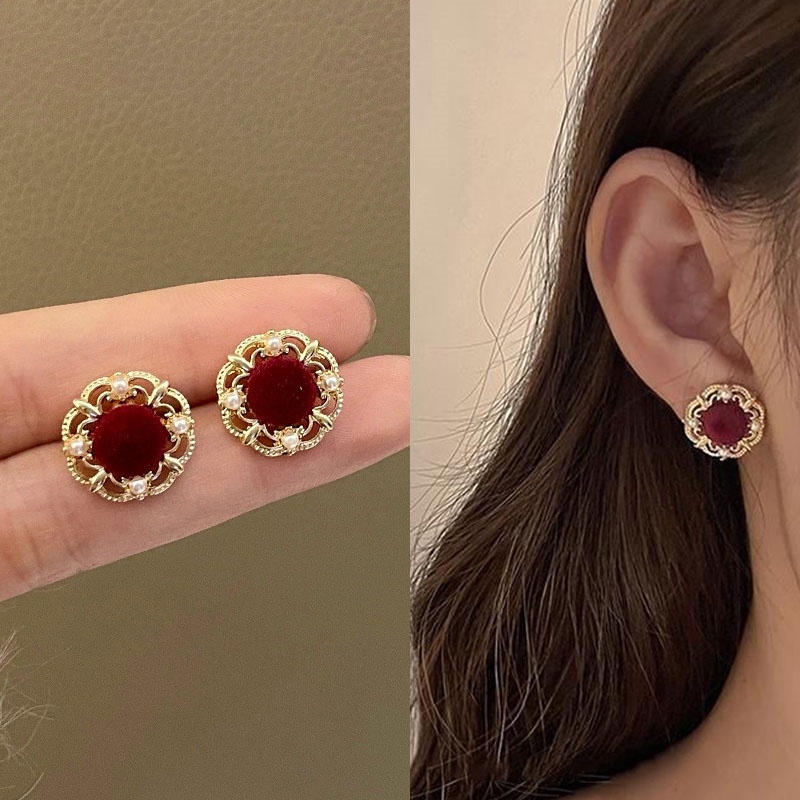 Temperamen Bunga Korea Elegan Fashion Mutiara Anting Manis Unik