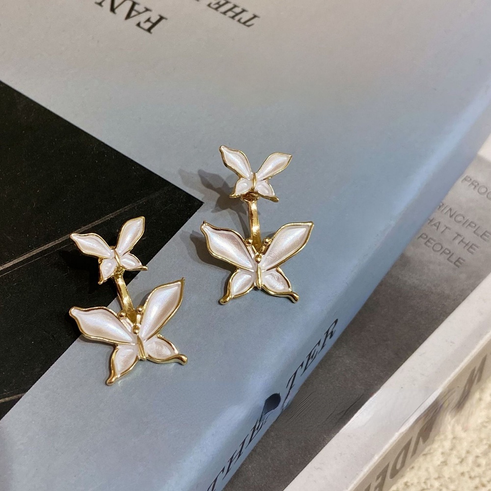 Deartiara Exquisite White Butterfly Earrings, High Quality, A Pair of Earrings, 2023 New Versatile Earrings