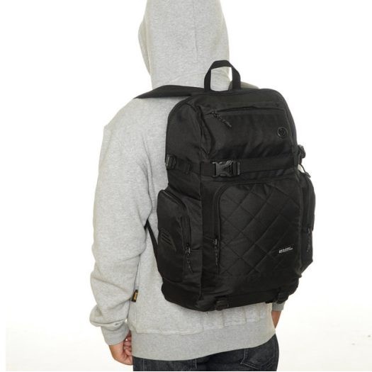 TAS RANSEL BLOODS INDUSTRIES | CASONS 01