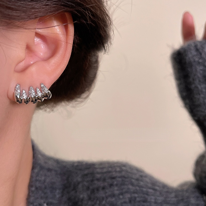Anting Unik Keren Manis Giwang Telinga Cakar Zirkon Untuk Cewek Keren