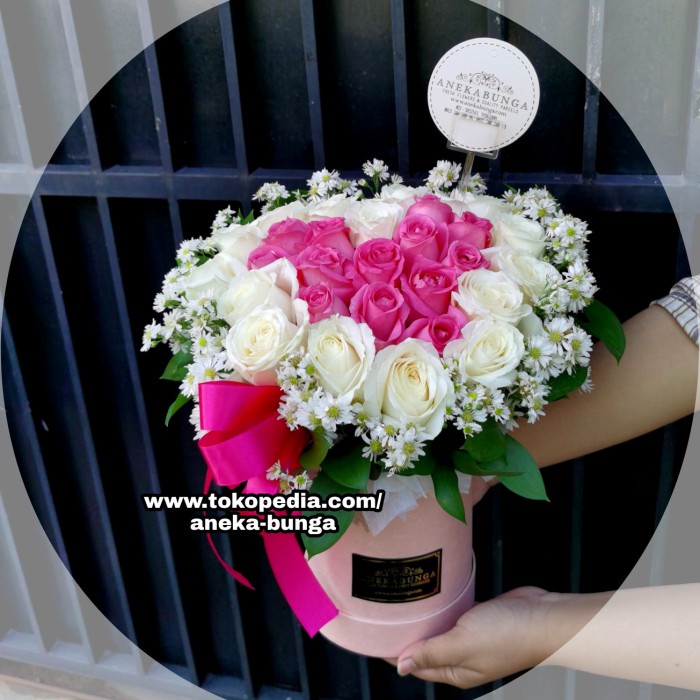 

⭐BISA COD⭐ Love Flower Box Kotak Bentuk Hati Bunga Mawar Asli Red Rose Birthday