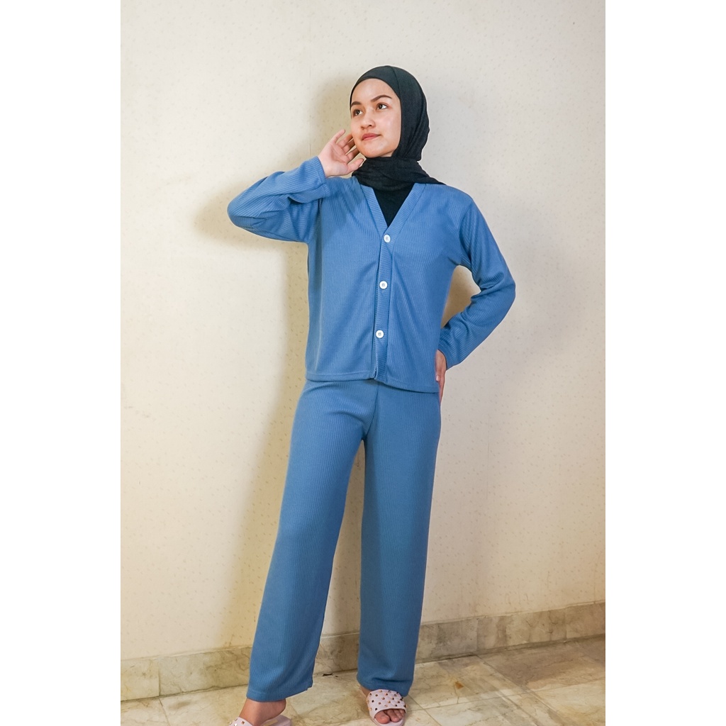 ilook | One Set Arini | Setelan Wanita Modern