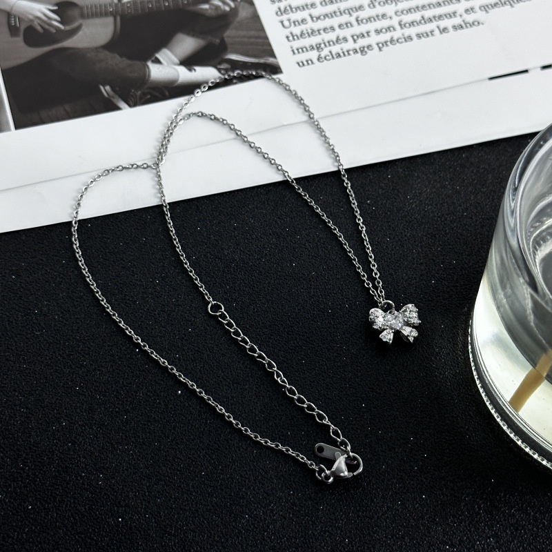 2023baru Berlian Bowlane Kalung Gaun Liar Pribadi Klavikula Rantai