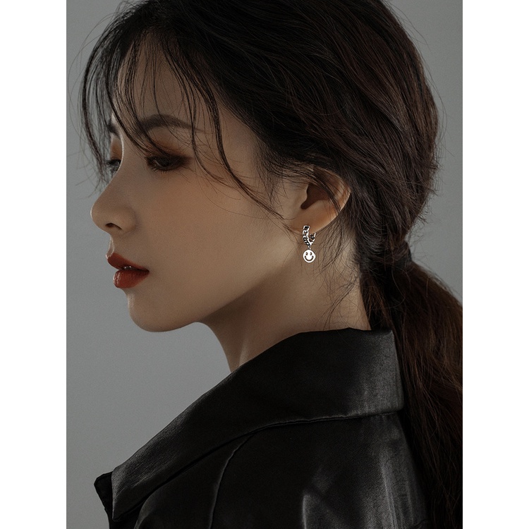 Goldkingdom Aksesoris Perhiasan Fashion Ready Stock S925 Sterling Silver Adonan Goreng Memutar Smiley Face Thai Silver Dingin Vintage Port Style Ear Button Earrings