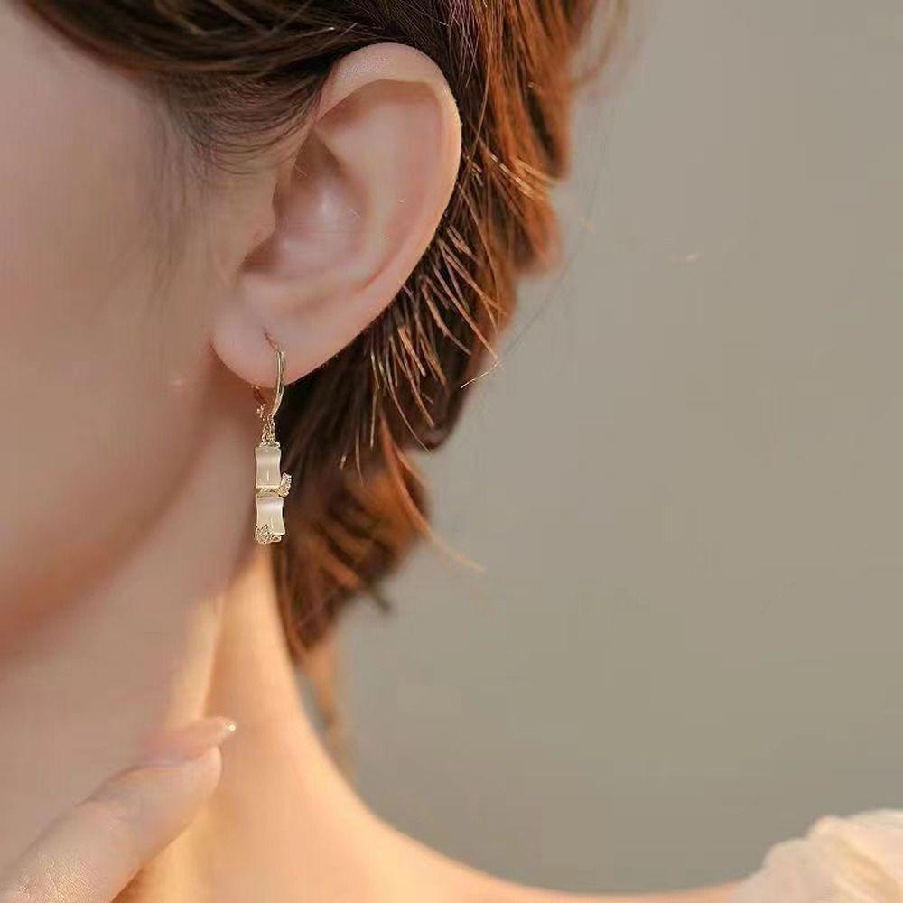 Mxbeauty Wanita Menjuntai Anting Elegan Klasik Fashion Perhiasan Indah Berlian Imitasi Alloy Drop Earrings Klip Anting