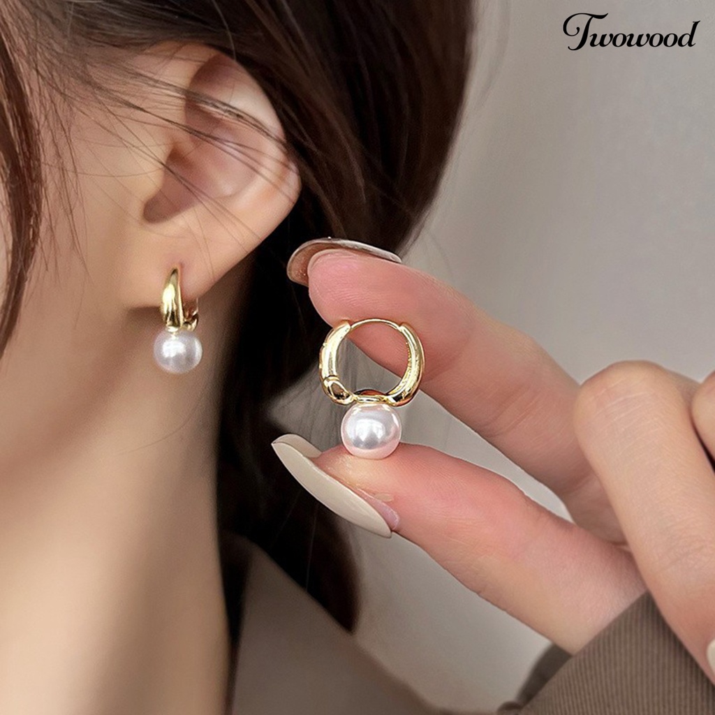 Twowood 1pasang Anting Hoop Elegan Temperamen Minimalis Geometris Electroplating Hias Hadiah Wanita Mutiara Imitasi Menjuntai Anting Eardrop Perhiasan Fashion Aksesori