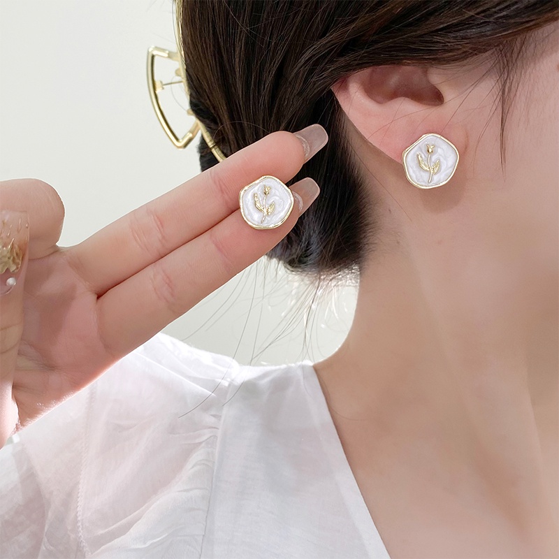 Anting Tusuk Mawar Anting Tulip Anting Elegan