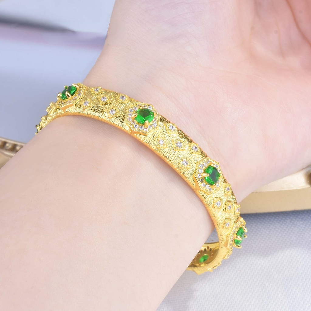 Goldkingdom Fashion Perhiasan Aksesoris Ready Stock Itali Bertekstur Ukir Emas Zamrud Zirkon Gelang Handmade Buchian Berlian Berlapis 18 K Terbuka Gelang