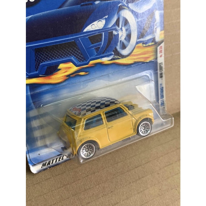 Hotwheels Mini Cooper Kuning Variant Card Tanpa Tulisan