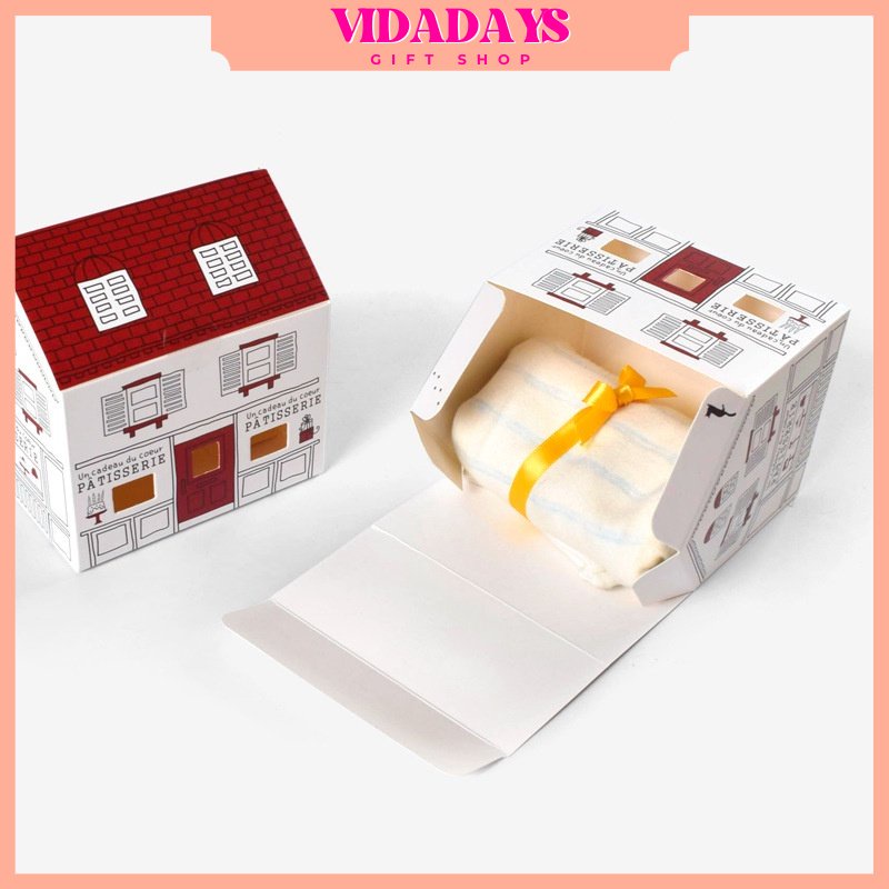 

VIDADAYS Kotak Kado Bentuk Rumah / Gift Box Cookies / Box Hampers / Gaya Nordic Sederhana Yang Dilukis dengan Tangan Rumah Beratap Merah Karton Tempat Hadiah Kaus Kaki Kue Biskuit Nougat Kemasan Karton Lipat