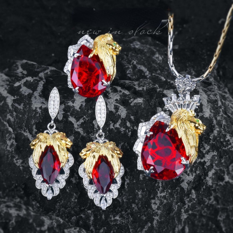 Goldkingdom Fashion Perhiasan Aksesoris Ready Stock Itali Bicolor Kerajinan Emas Lion King Mahkota Set Dove Blood Ruby Liontin Berlian Merah Anting Terbuka Cincin