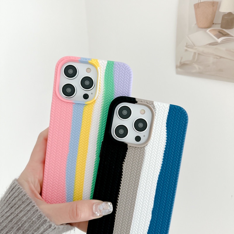 Casing Ponsel shell Tenun Pelangi Kompatibel Untuk iphone 14promax 13pro 12promax 12 11 13 14pro 11promax shockproof anti Gores fingerprint Independen belt Kemasan casing