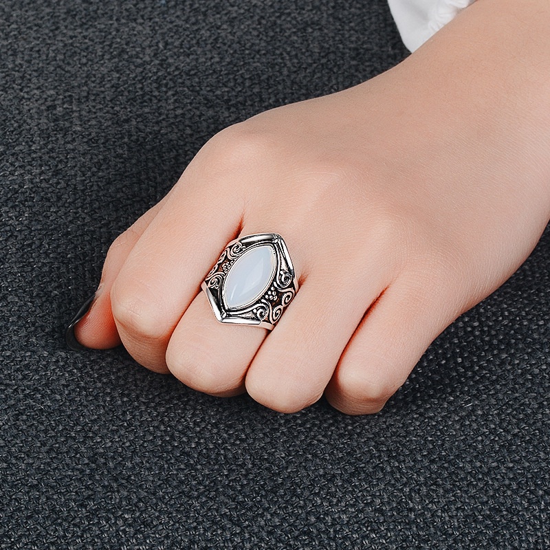 Goldkingdom Fashion Perhiasan Aksesoris Ready Stock Fashion Retro Moonstone Marcasite Cincin Punk Angin Berlebihan Perhiasan Tangan Di Eropa Dan Amerika.