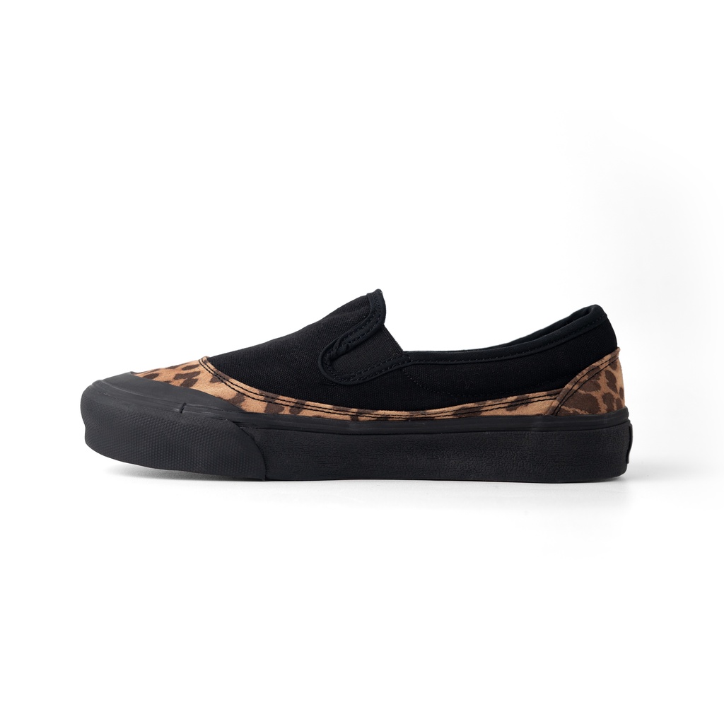 WISED | LEOTORY | SHOES SLIP ON