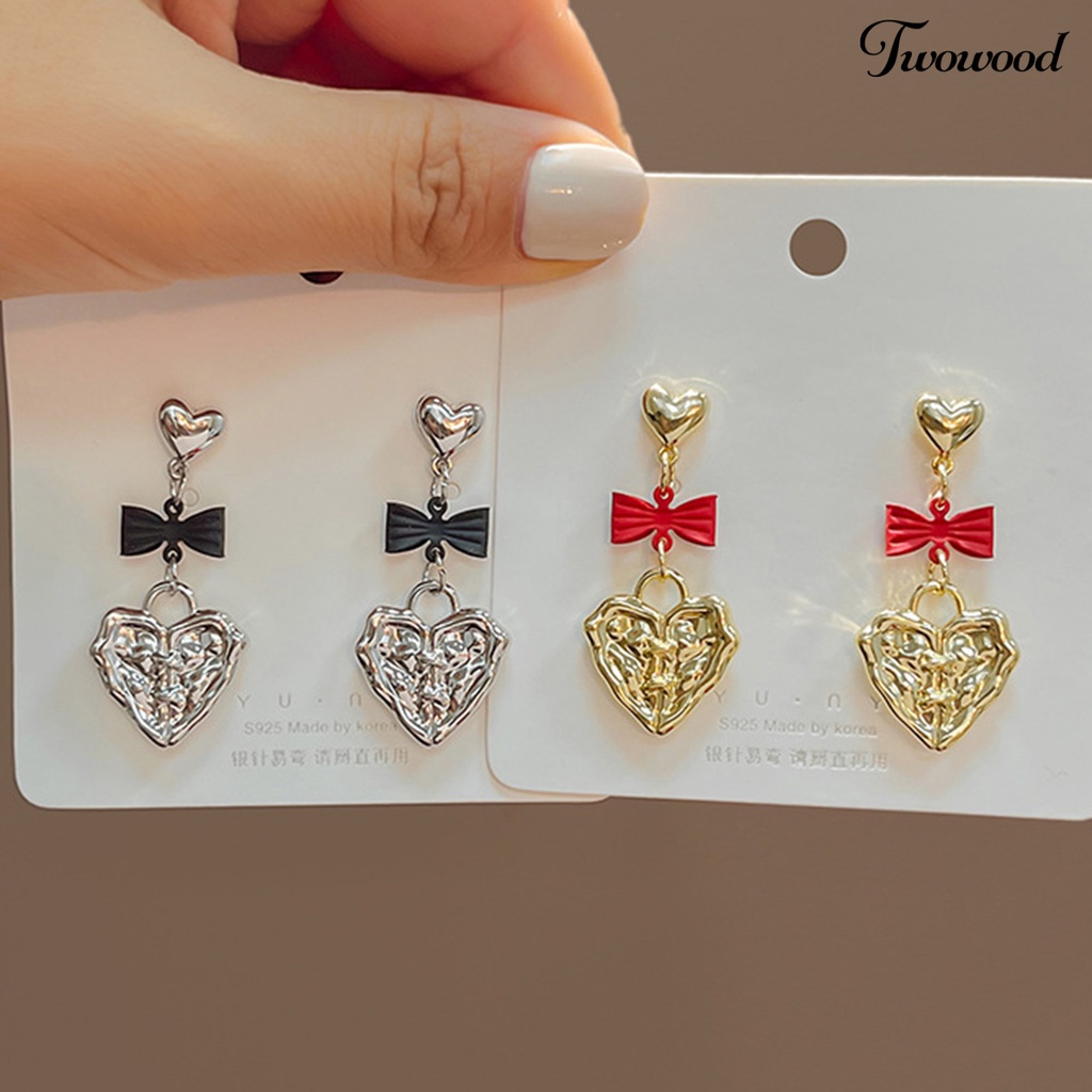 Twowood 1pasang Drop Earrings Personality Ikatan Simpul Gaya Korea Retro Embossment Cinta Hati Stud Earrings Perhiasan Aksesori