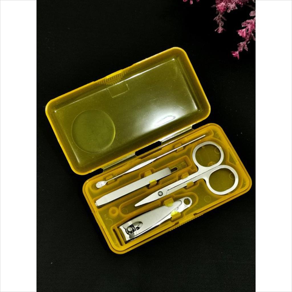 OTS 671 - Set Gunting Kuku Isi 4 pcs  Manicure Pedicure Set Murah Terlaris